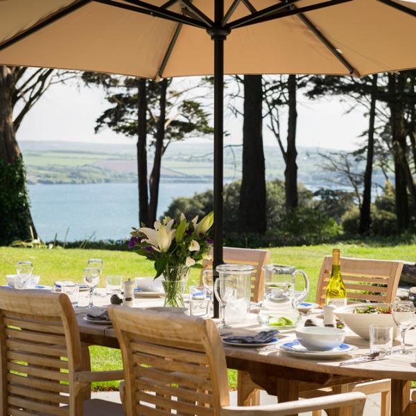 Clouds Rock, Cornwall - Holiday House for 10 People