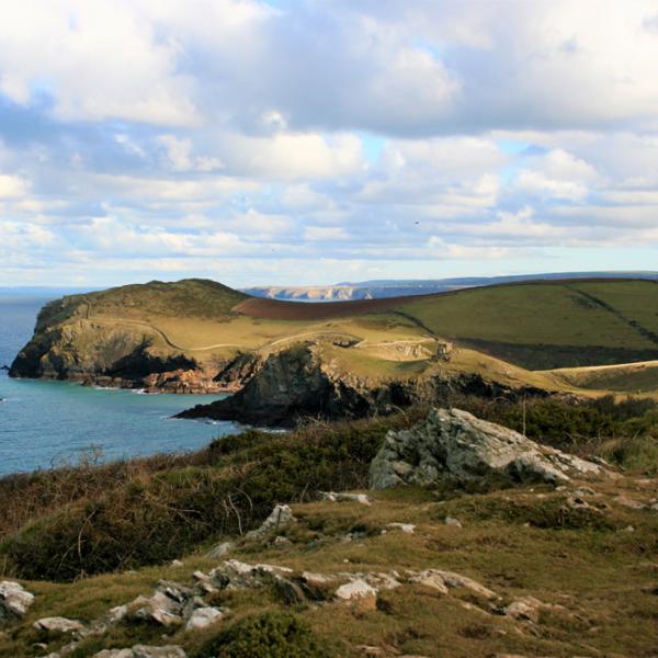 Clouds Rock Cornwall, Holiday Home Beach Views and Coastal Walks